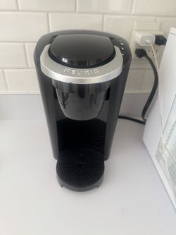 Keurig k-cup machine - fully functional, clean
