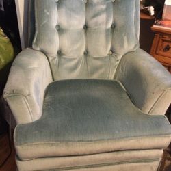 Antique Style Chair 