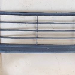 2023 2024 TOYOTA PRIUS FRONT BUMPER LOWER GRILL 