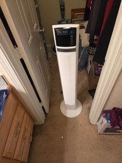 48" LASKO SMART TOWER FAN