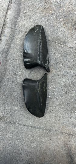 Q50 carbon mirror caps