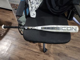 31 Inch Rawlings Icon (2025)