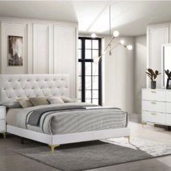 4 PC SET. 1QB. 1 DR. 1 MR. 1 NS NEW IN BOX 