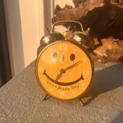 Vintage Smiley Face Alarm Clock Robert Shaw Controls Company Lux Time Circa. 1970 