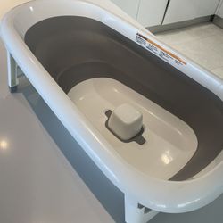 Oxo collapsible baby bathtub 2025