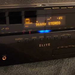 Pioneer Elite VSX-21TXH 7.1 Channel A/V Home Theater Surround Receiver