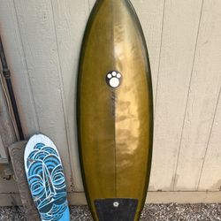 5’7 Maurice Cole Twuester Surfboard, Epoxy