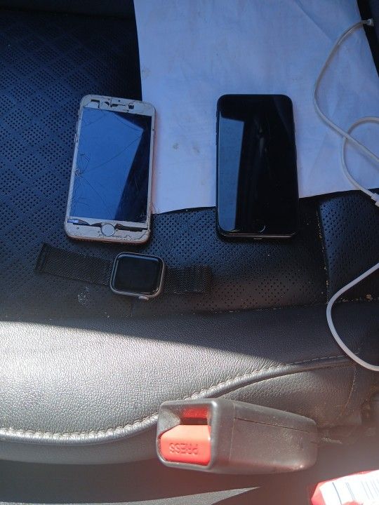 Apple Iphone Se Iphone 8 PLUS AND Iwatch
