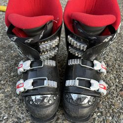 Kids Ski Boots - Nordica 