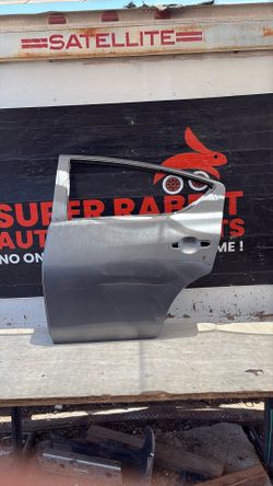 2012 Versa Door Rear OEM 2019