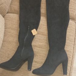 Black Mid Thigh BOOTS 