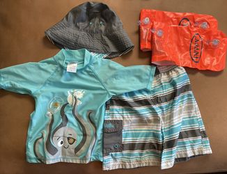 Little Kids Swimming Set w/ Floaties