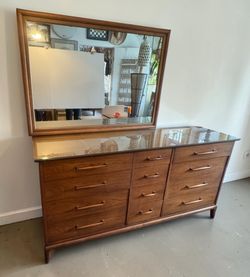 Mid 20th Century Walnut Henredon Heritage Dresser and Mirror