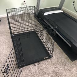 Dog Crate , With Bottom mat/tray