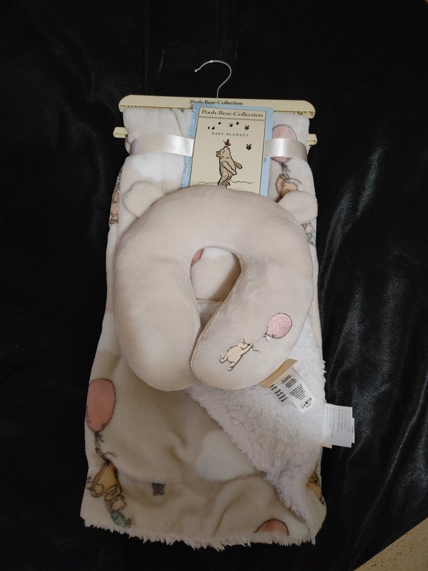 Winnie The Pooh Baby Blanket & Neck Support - New