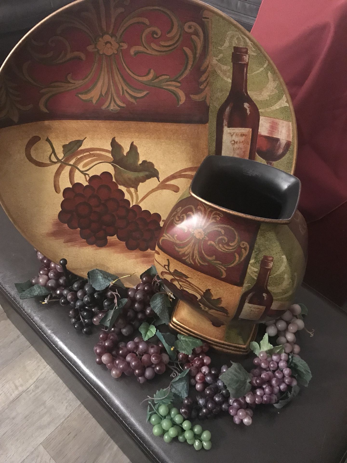 Wine themed Home Decor Plate & Vase