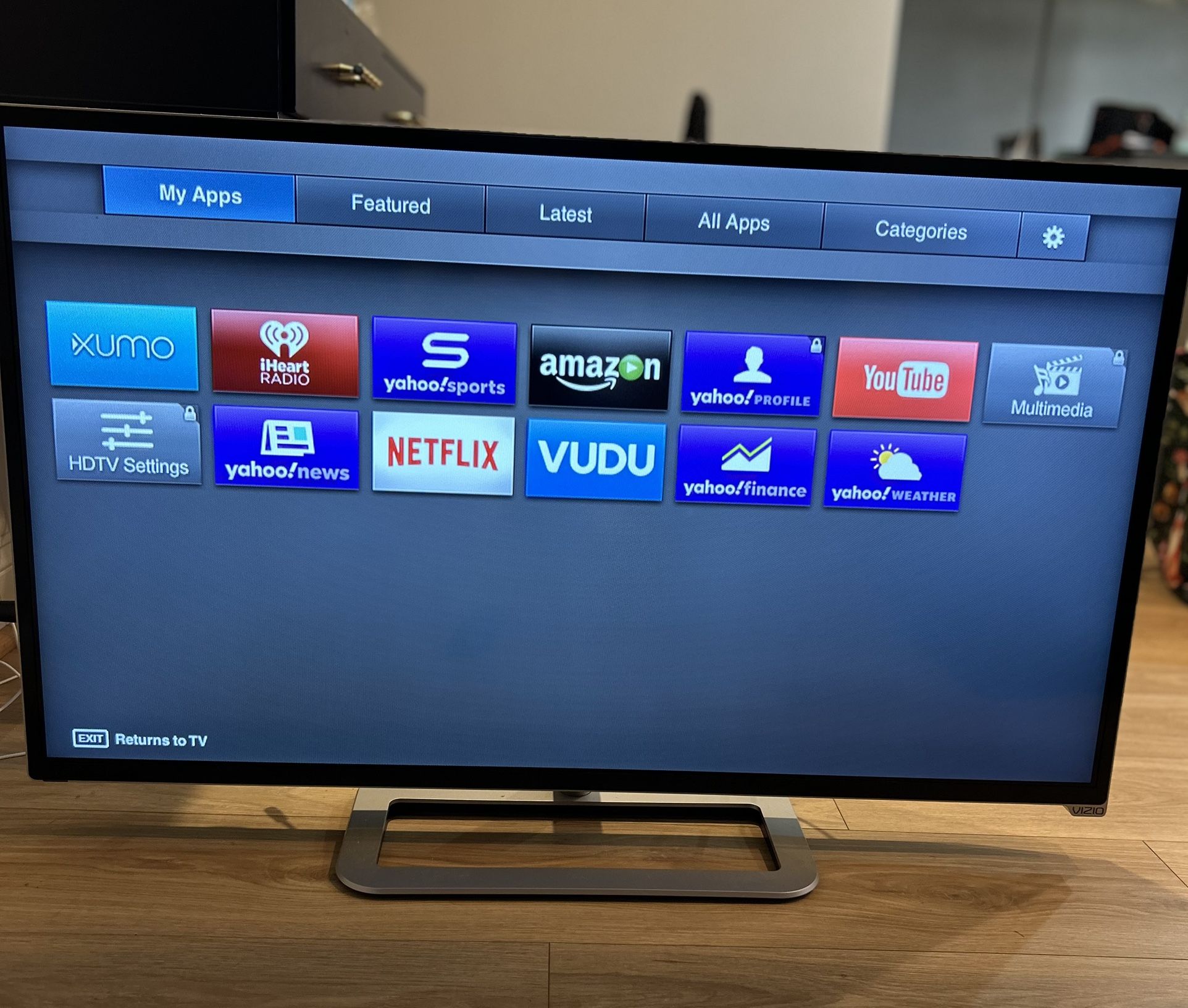 36 Inch Vizio TV