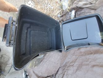 Harley Tour pack used black I think OEM
