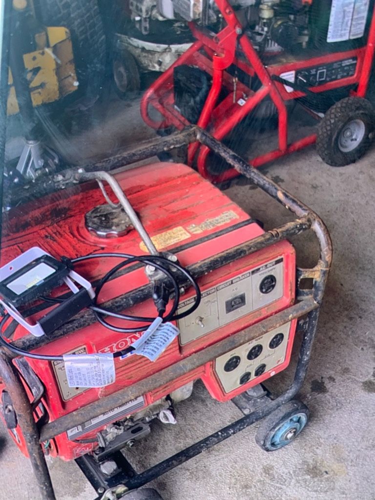 5000 Watt Honda generator