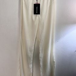 Pretty little Thing Creme Wide Leg Pants