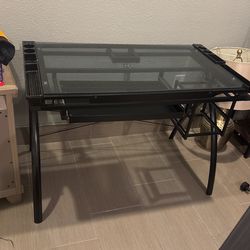 Art Table