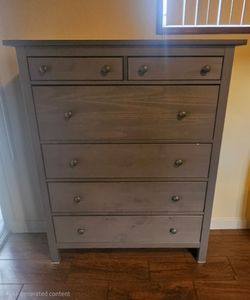 6 Drawer Dresser