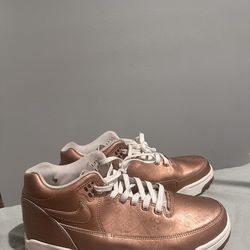 Nike Flight Squad Shoes Sneakers Gold Metallic Bronze Size 11.5 Men