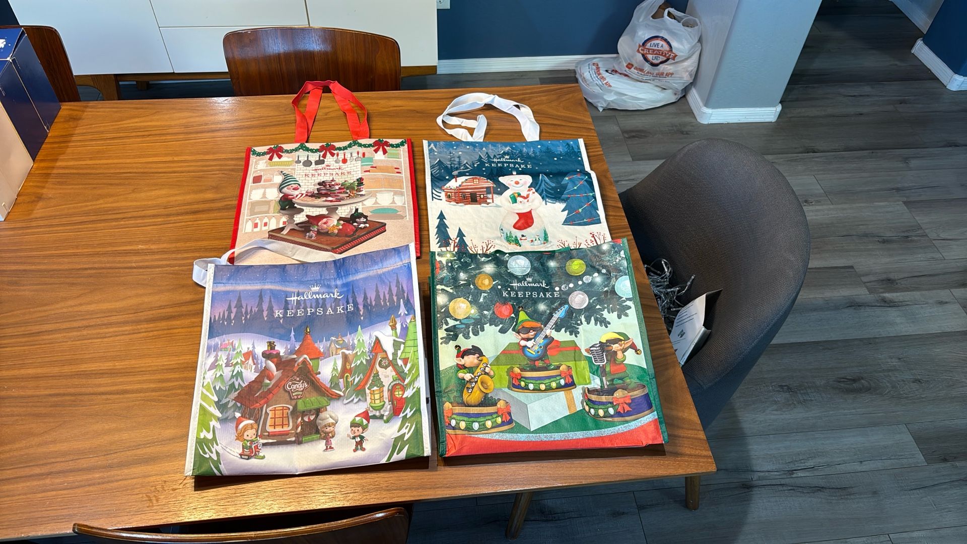 Hallmark Keepsake Bags - 4