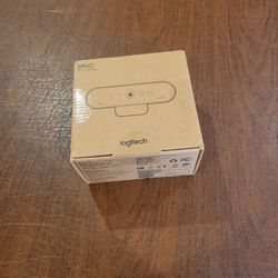 Logitech Brio 4K Pro Webcam V-U0040 05 New sealed. UPC 
00. please see the photos. Weight 13oz plus shipping materials.