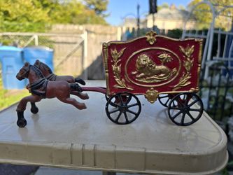 Vintage Cast Metal Red Lion Circus Wagon