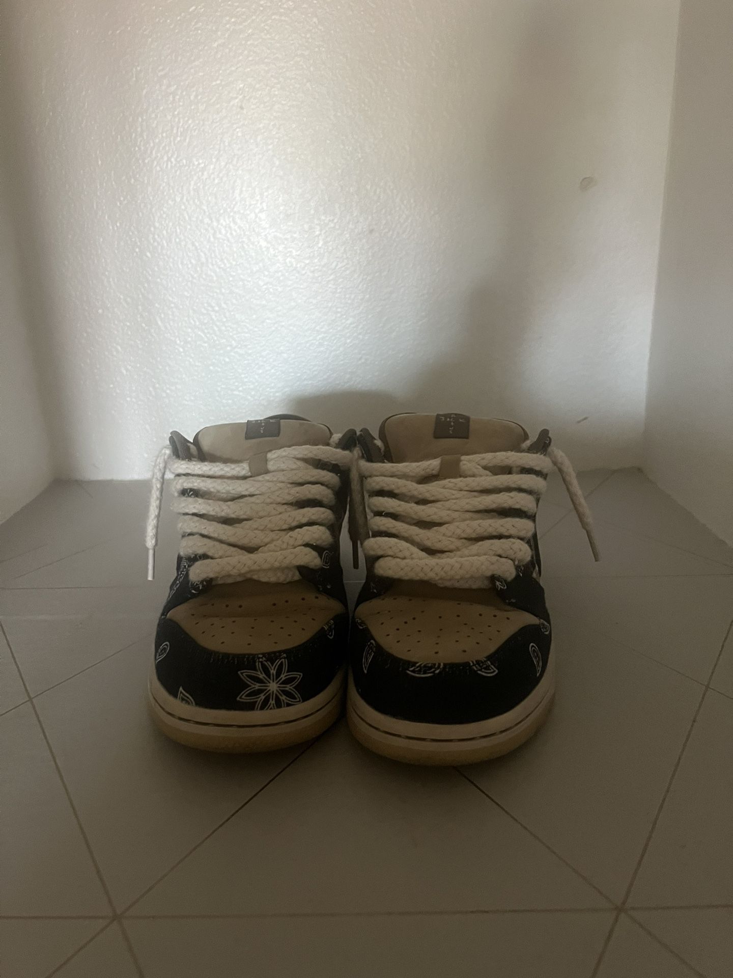 Nike SB Dunk Low Travis Scott