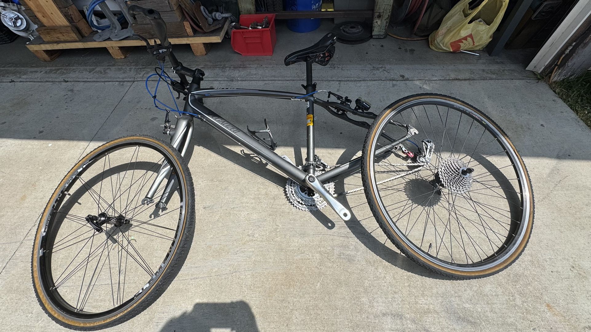 Specialized Sirrus Bike