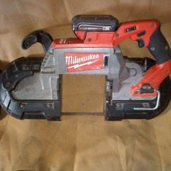 Milwaukee Portable Band Saw With Dual Rapid Charger And Battery