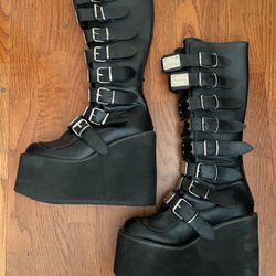 dolls kill - demonia "swing-815" trinity knee high platform boots, size 9 womens