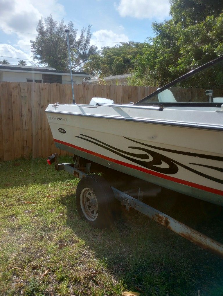 21 Ft Chaparral
