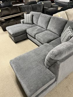 SECTIONAL EARLY BLACK FRIDAY DEALS