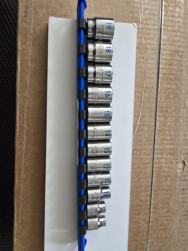 MATCO 3/8" DRIVE 12-PC METRIC 12 point Shallow SBM122TA USA- Read description