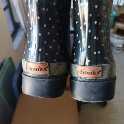 Women Rubber Boots Size 8. See Description