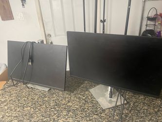 2 Dell 24 inch LED Monitors Pretty much new