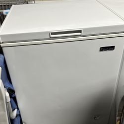 Magic Chef Freezer 