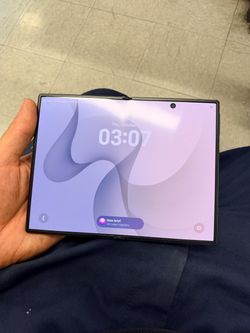 Samsung Galaxy Z Fold 8