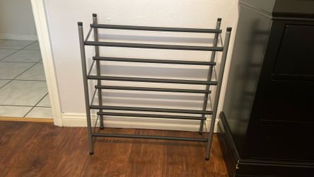 Shoe rack