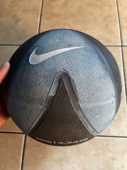 Nike medicine ball