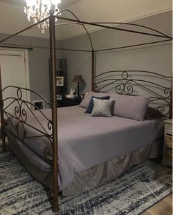 King Size Wrought Iron Canopy Bed Frame