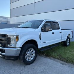Ford F-350  Super Duty 