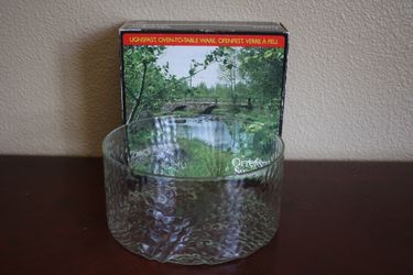 Easy to cook in. Orrefors Soufflé Dish