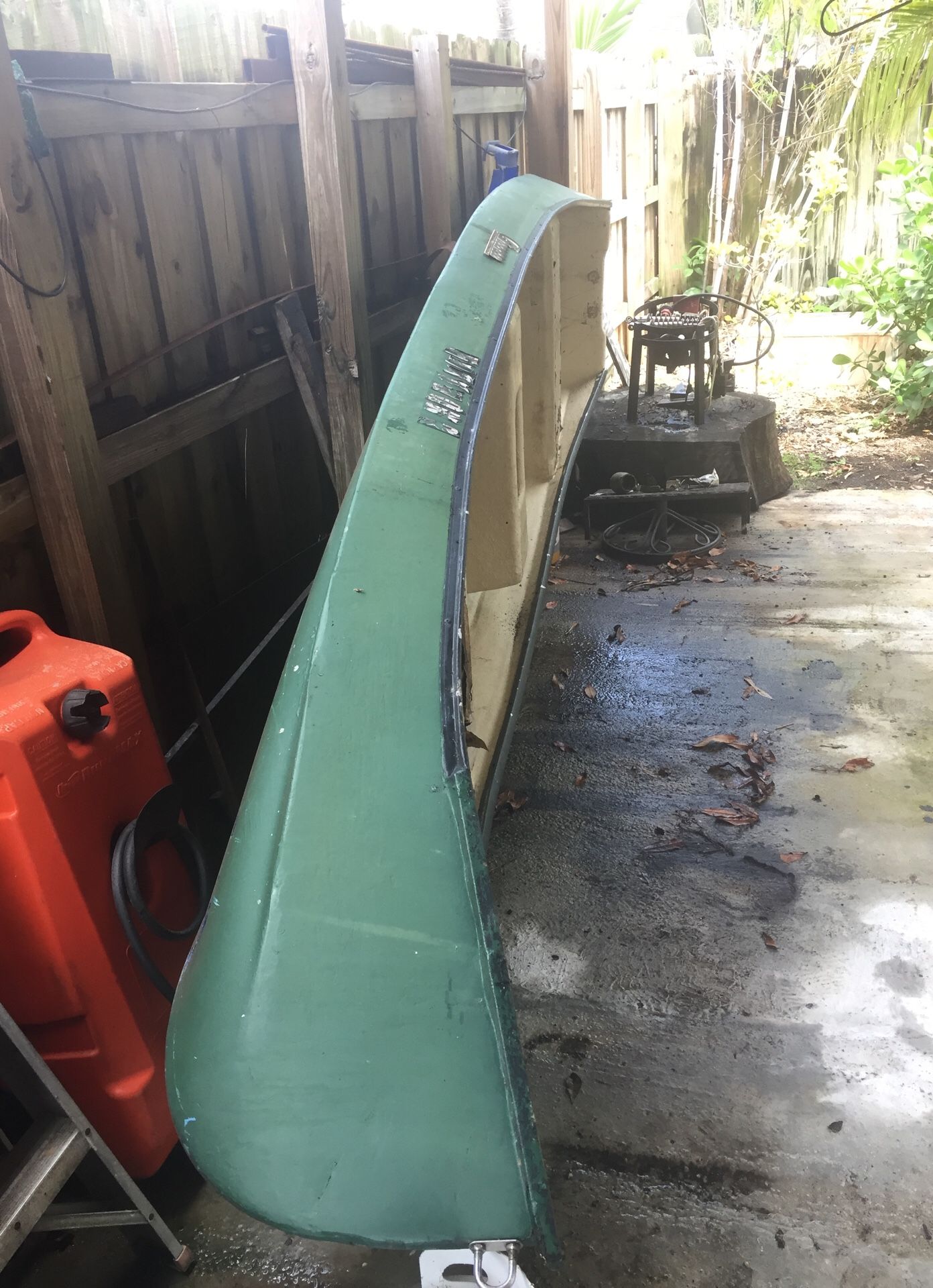 13.5 Gheenoe lowsider with rebuilt title