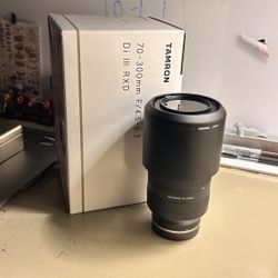 Tamron 70-300mm(OFFERS WELCOMED)