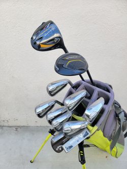 Taylormade RocketBallz & R7 Superquad Golf Club Set Right Handed W/Nike Stand Bag