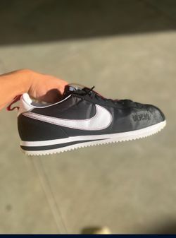 Nike Men's Air Cortez Kendrick Lamar Kenny Iii Shoes